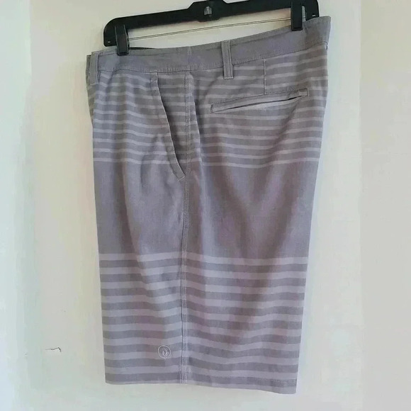 Hang Ten Hybrid/Boardshorts 40 - Picture 1 of 11